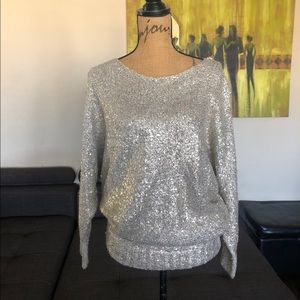 Sweater golden knit